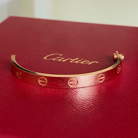 Cartier Love Bracelet in Rose Gold, Brand New - Picture 4 of 7